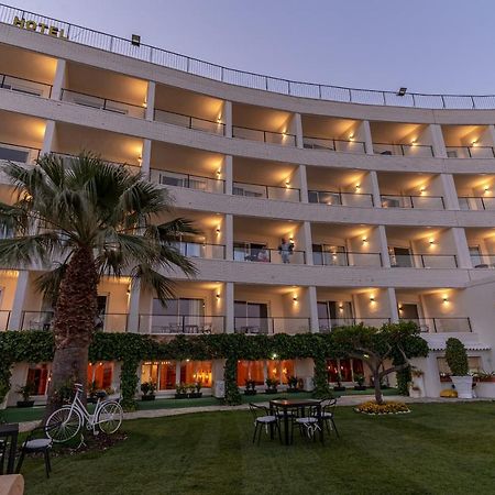Ramada Resort By Wyndham El Puerto de Mazarrón Kültér fotó