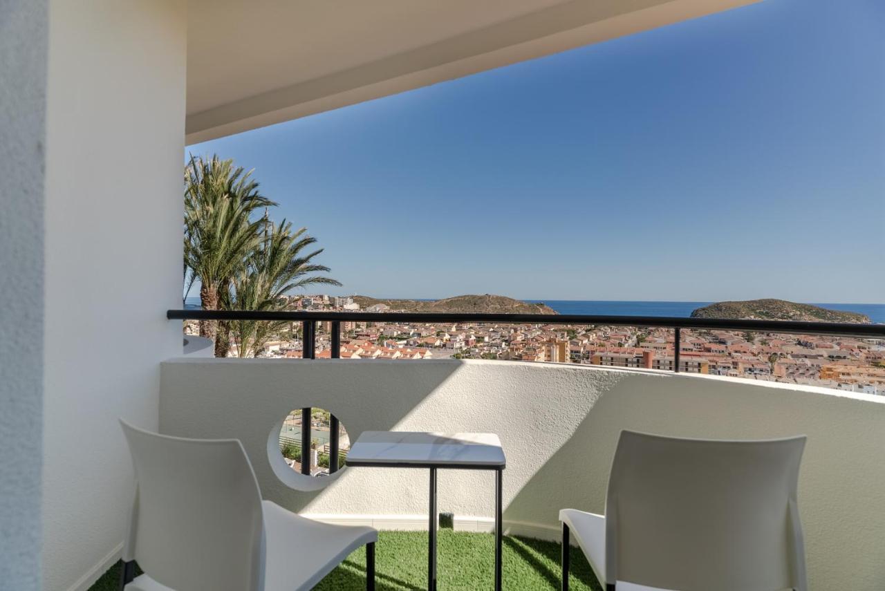 Ramada Resort By Wyndham El Puerto de Mazarrón Kültér fotó
